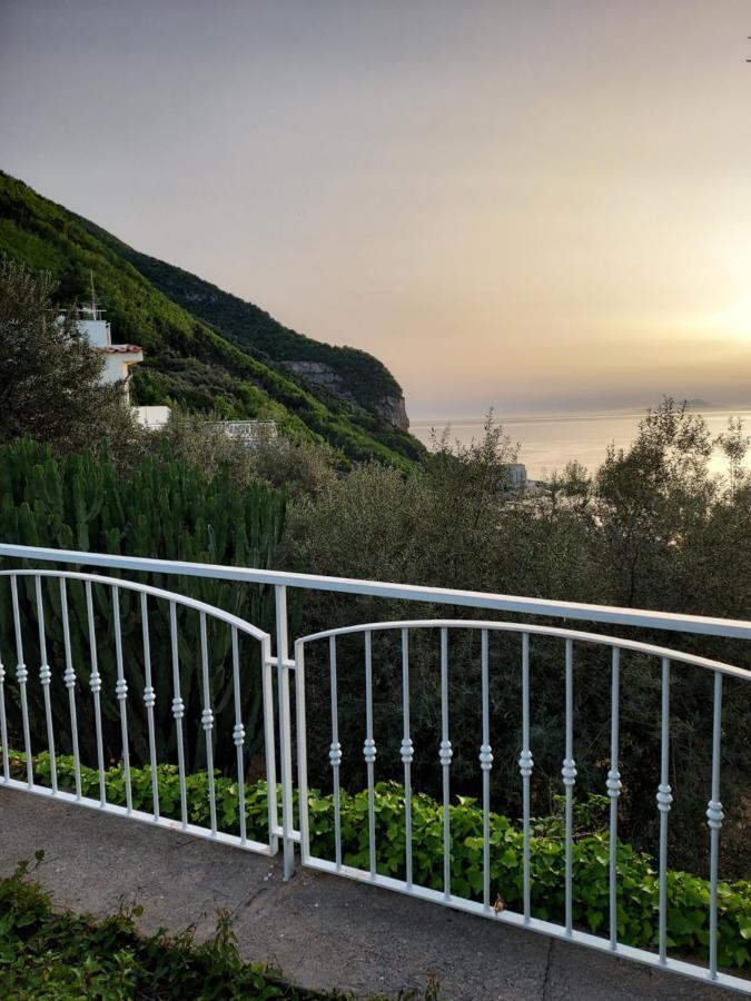 Hotel Lucia Castellammare di Stabia Exteriér fotografie