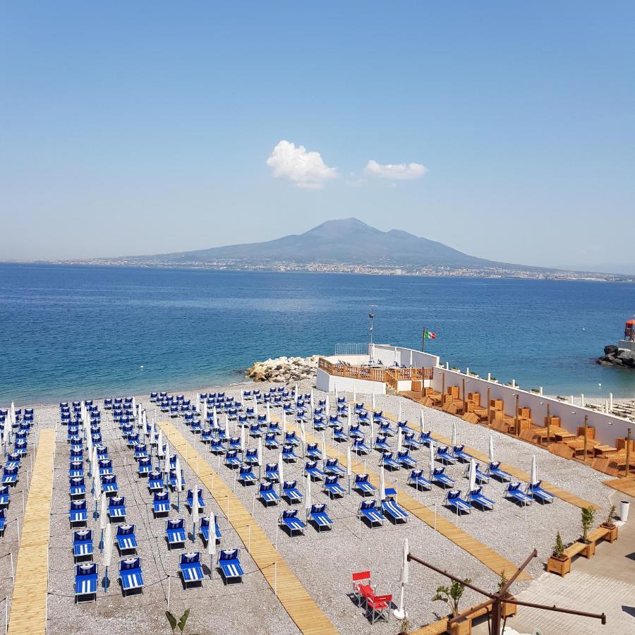 Hotel Lucia Castellammare di Stabia Exteriér fotografie